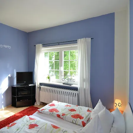 Charming Forest Escape For Two, Cleaning Included アパート Langewiesen