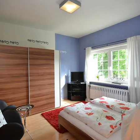 Charming Forest Escape For Two, Cleaning Included アパート