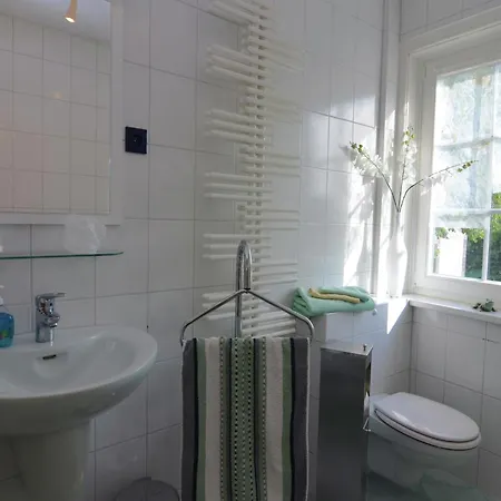 Charming Forest Escape For Two, Cleaning Included